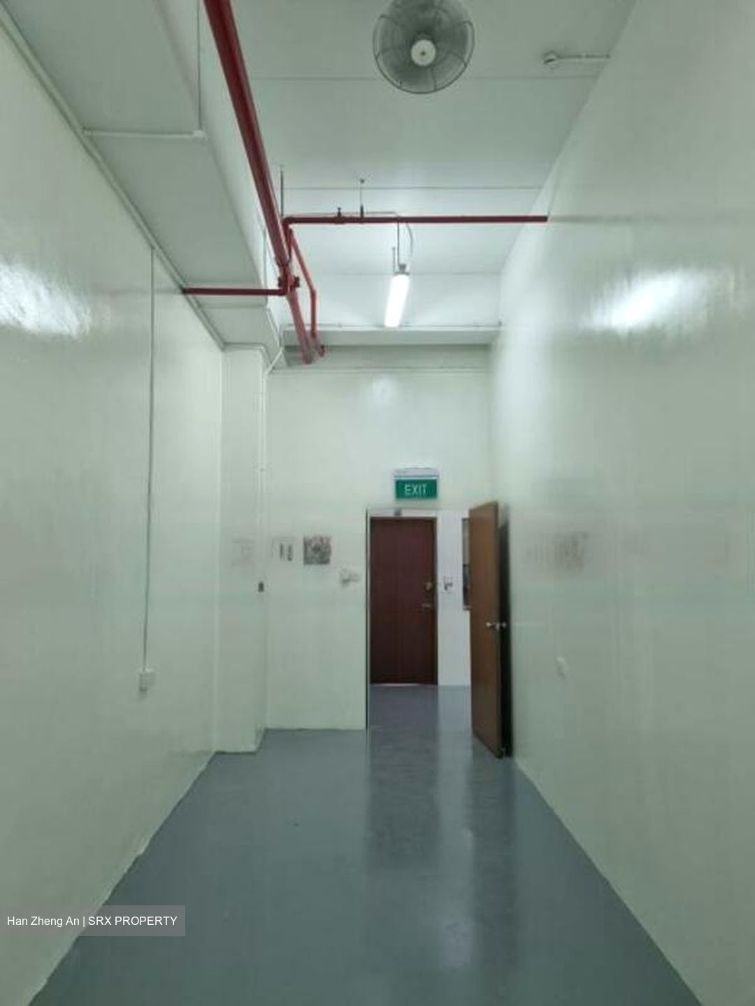 Tat Ann Building (D20), Factory #565768591